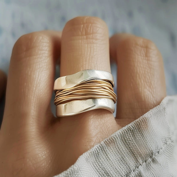 Anillo de Alambre de Oro Plateado